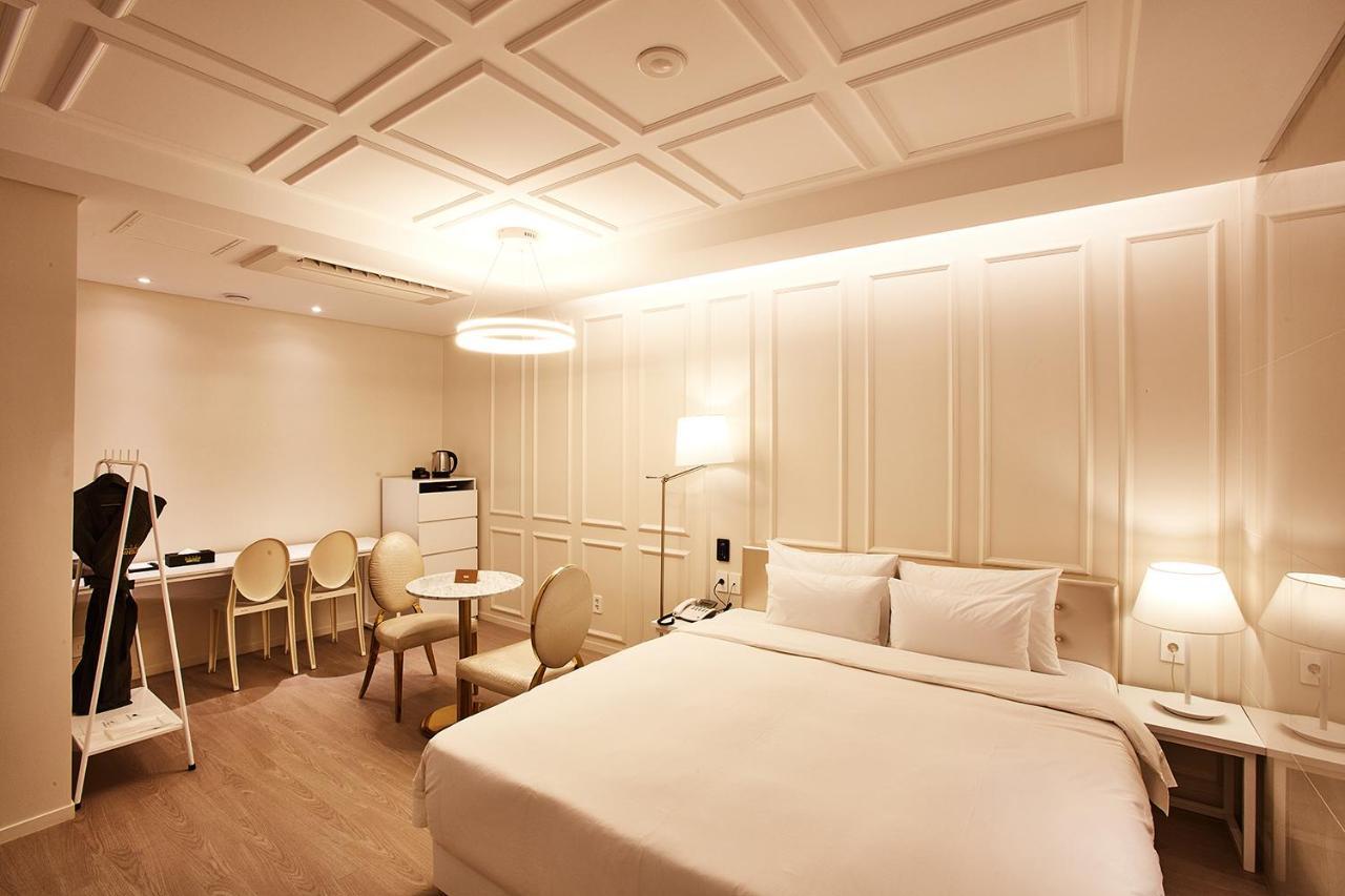 Hotel Wanted Incheon Eksteriør billede